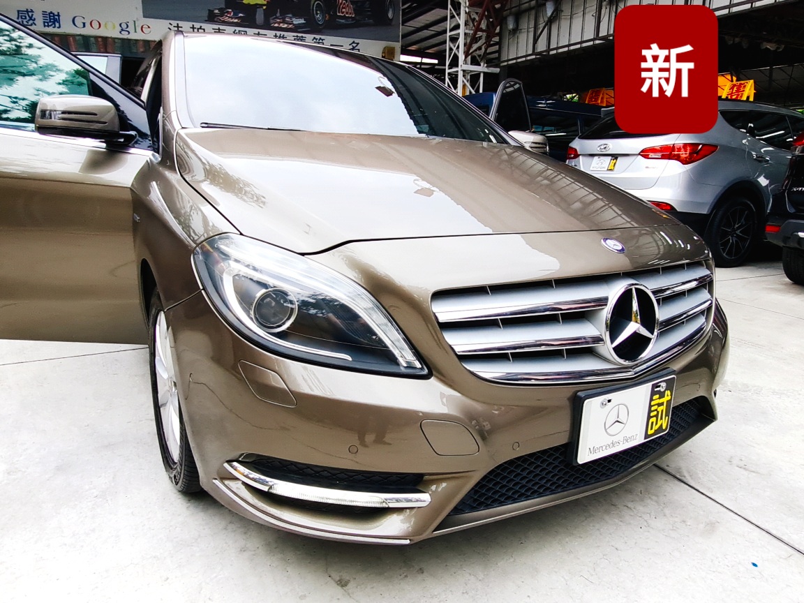 2012年Benz 賓士B-Class